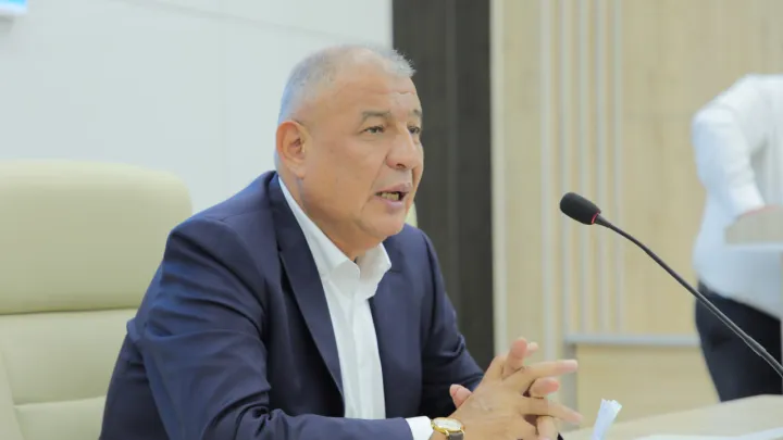 “REKTOR VA YOSHLAR” UCHRASHUVI