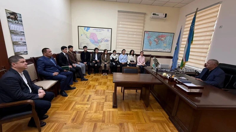 Mehnat va ijtimoiy munosabatlar akademiyasida: “Kasaba uyushmalari tarixi va uning faoliyati” fanidan amaliy mashgʻulot yuqori saviyada oʻtkazildi.